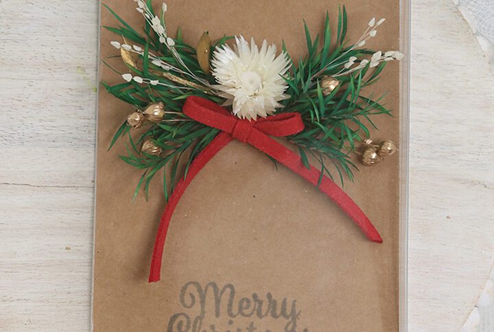Green Wreath White Daisy Handmade Christmas Cards