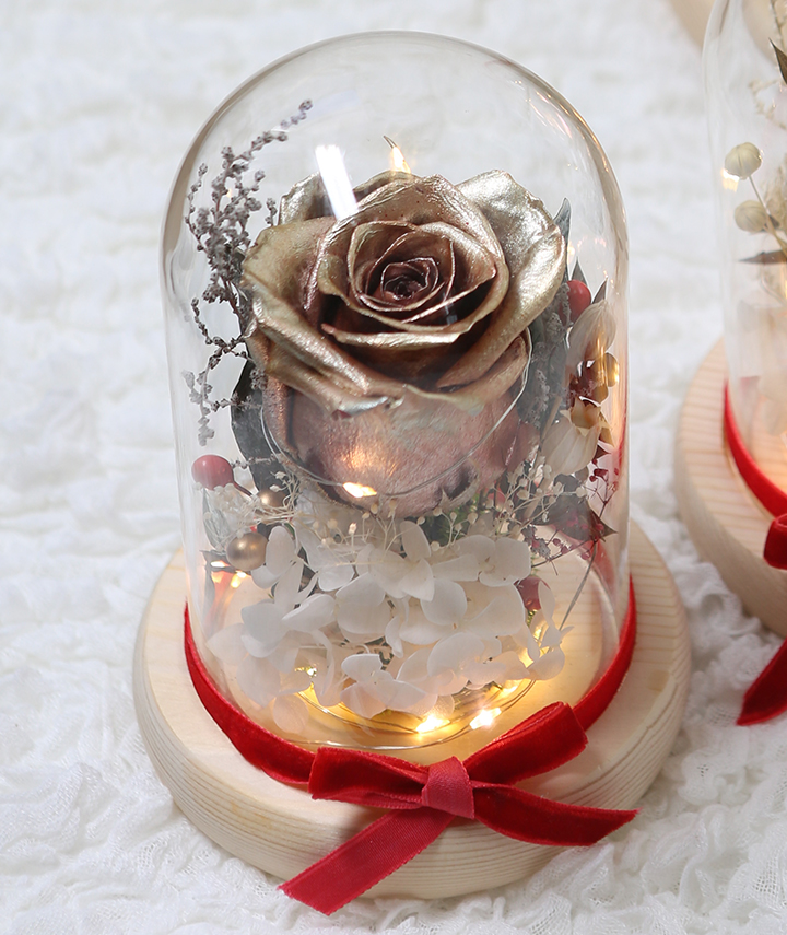 handmade gift made with preserved gold rose led dome