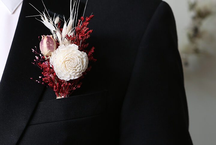 Natural Groom's floral wedding red white sola flower boutonniere