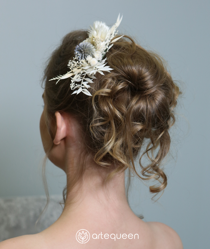 Bridal Hair Combs Handmade with Preserved Echinops Flower