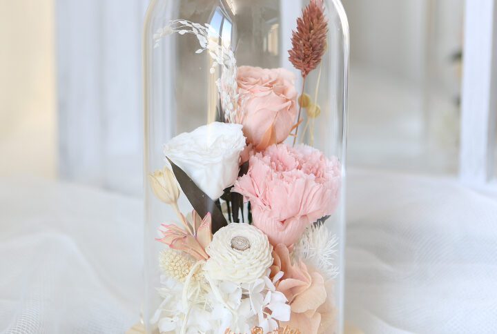 LED Glass Dome with pink & white trio preserved flower