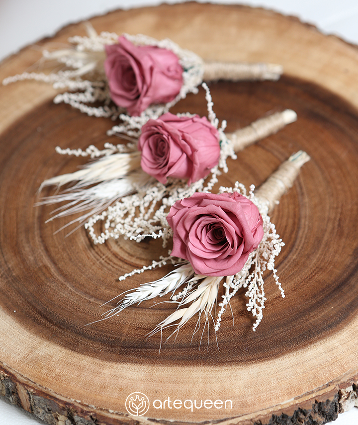 artequeen_preserved-dusty-rose-boutonniere03