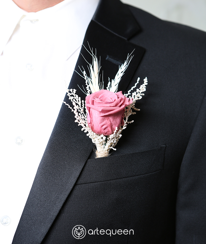 artequeen_preserved-dusty-rose-boutonniere04