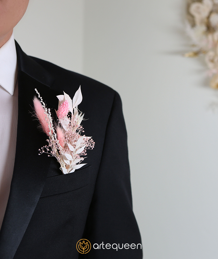 Natural Groom's floral wedding preserved pink flower boutonniere