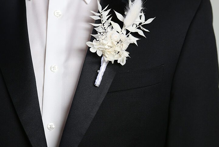Natural Groom's floral wedding white ruscus preserved boutonniere