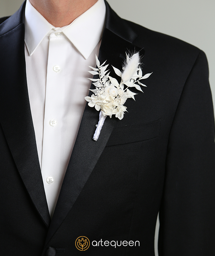 Natural Groom's floral wedding white ruscus preserved boutonniere